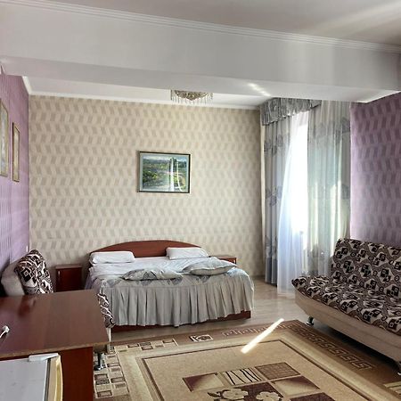 Отель Gostinichny Complex Jety Kazyna Zharkent Экстерьер фото